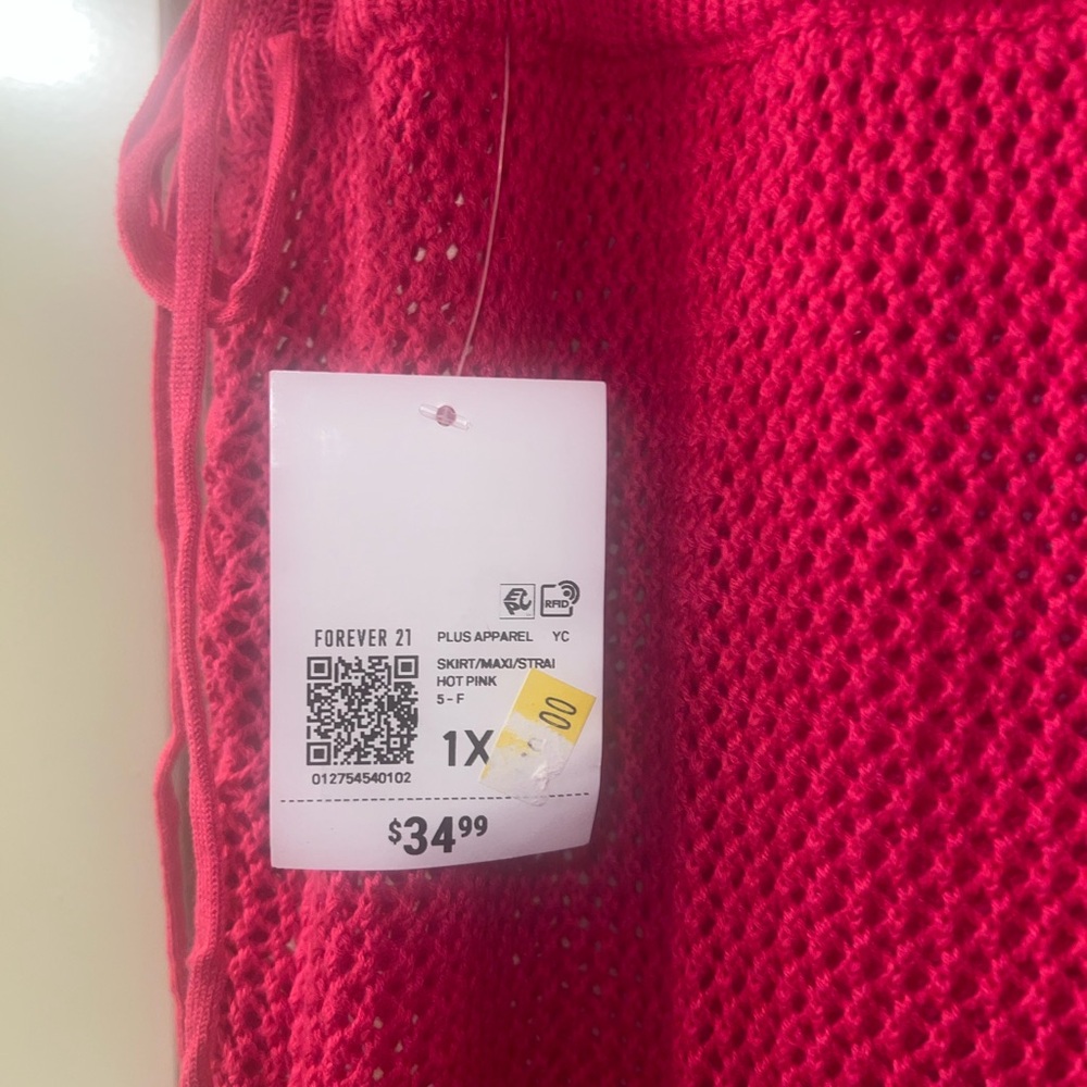 Forever 21 Plus Size 1X Pink Crochet Beach Coverup Skirt - NWT - Picture 6 of 6